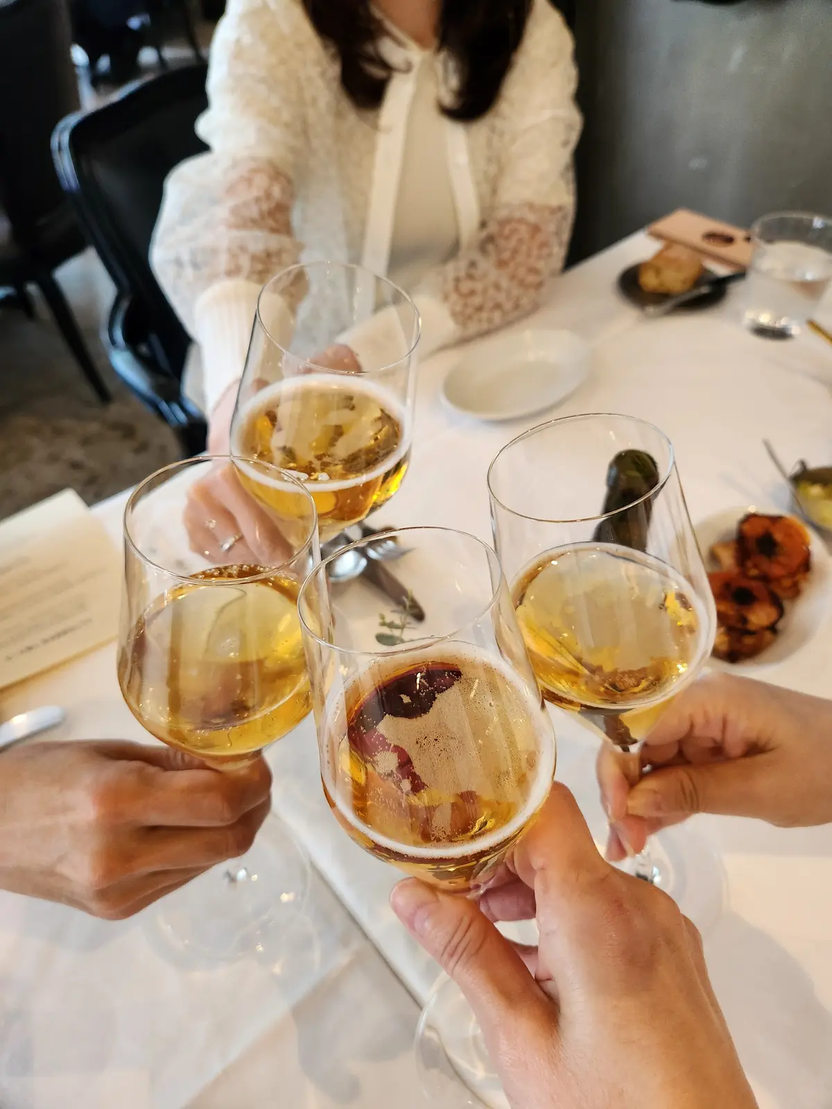 新緑の日本大通りと美味しいフレンチの画像_4