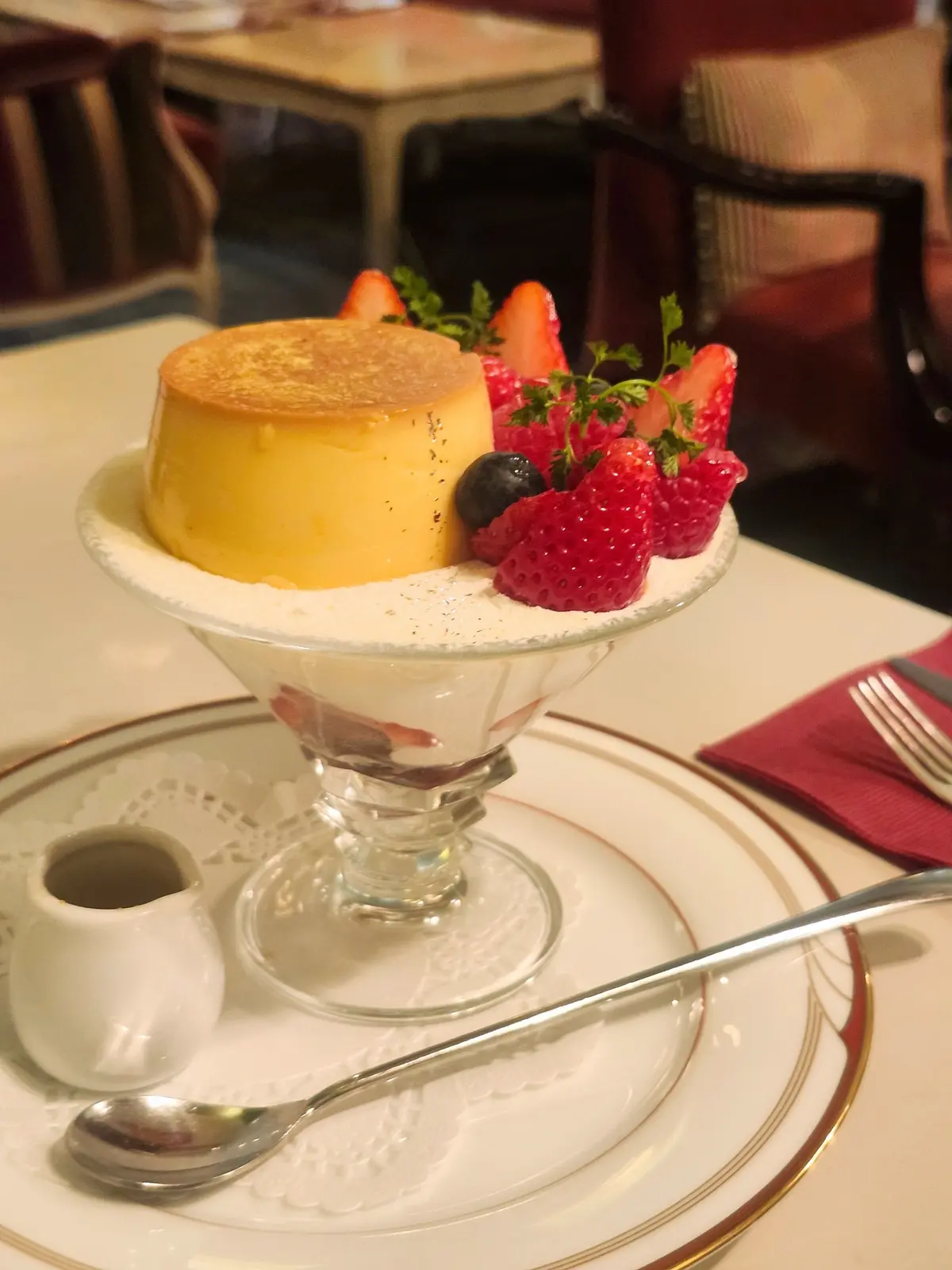 プリン、プリンアラモード、硬めプリン、カフェ、神楽坂、横浜元町、下北沢、日本橋