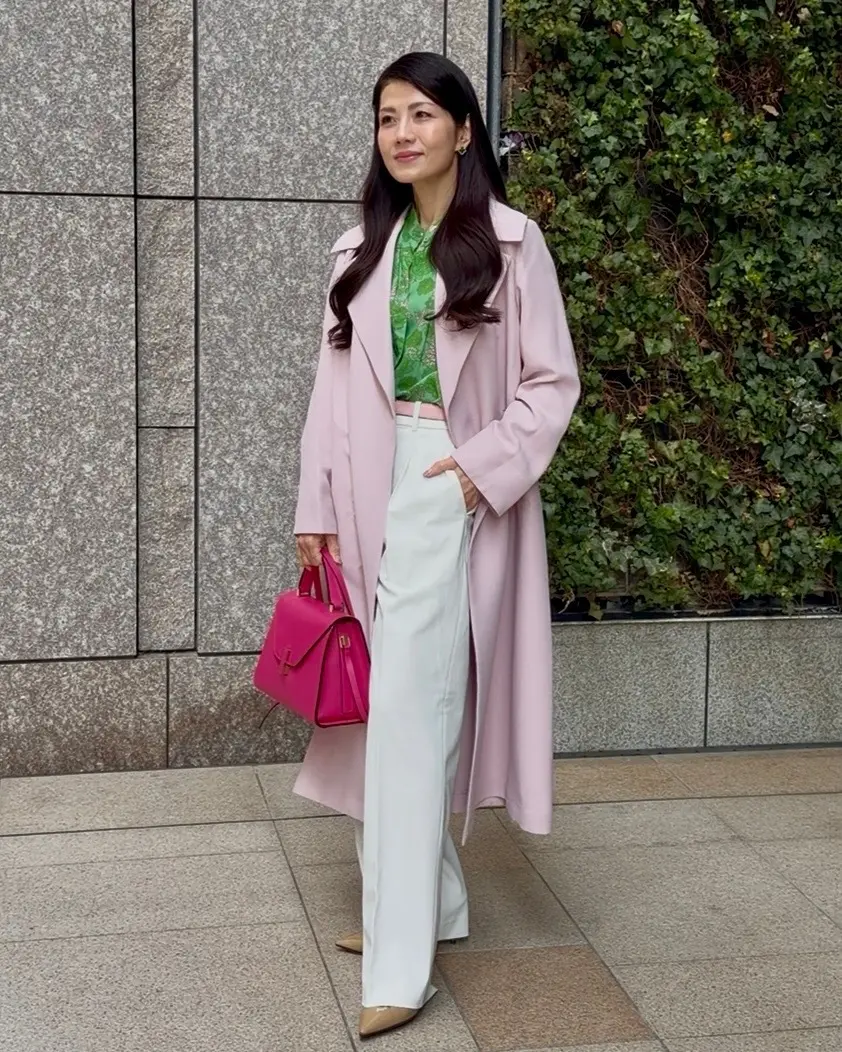 40代【春コーデ】春は色で遊ぶ、ピンク×の画像_3