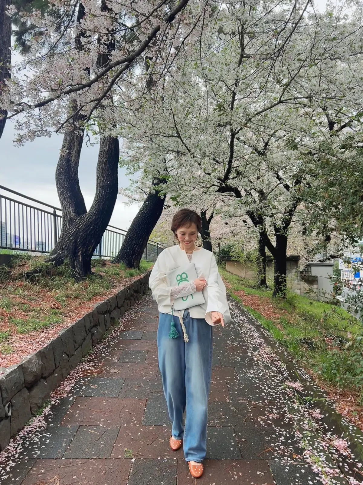 We ❤️donut 神楽坂。  洞窟にの画像_17