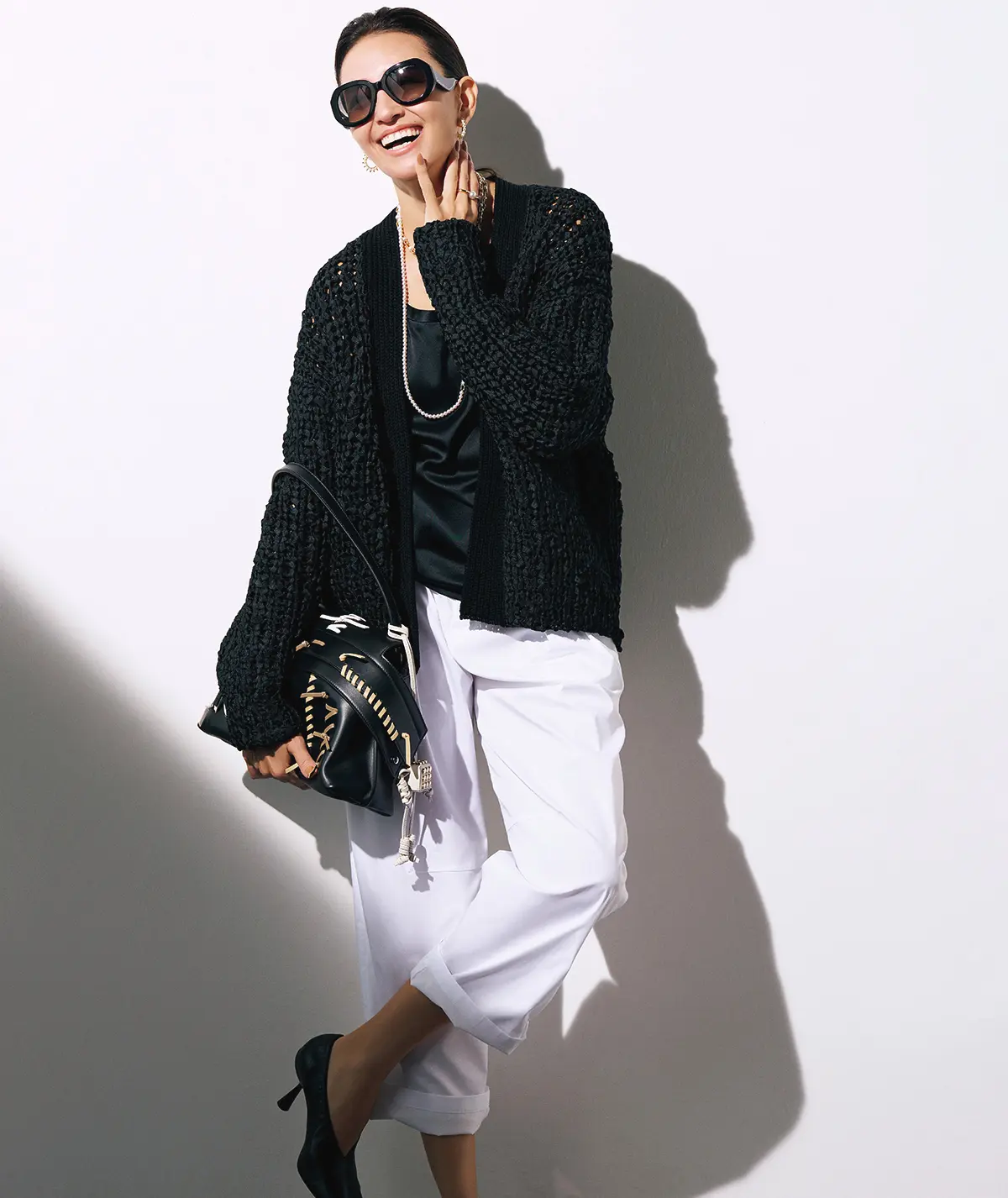 立体的な編み目の表情が、アクティブなしゃれ感を呼ぶ