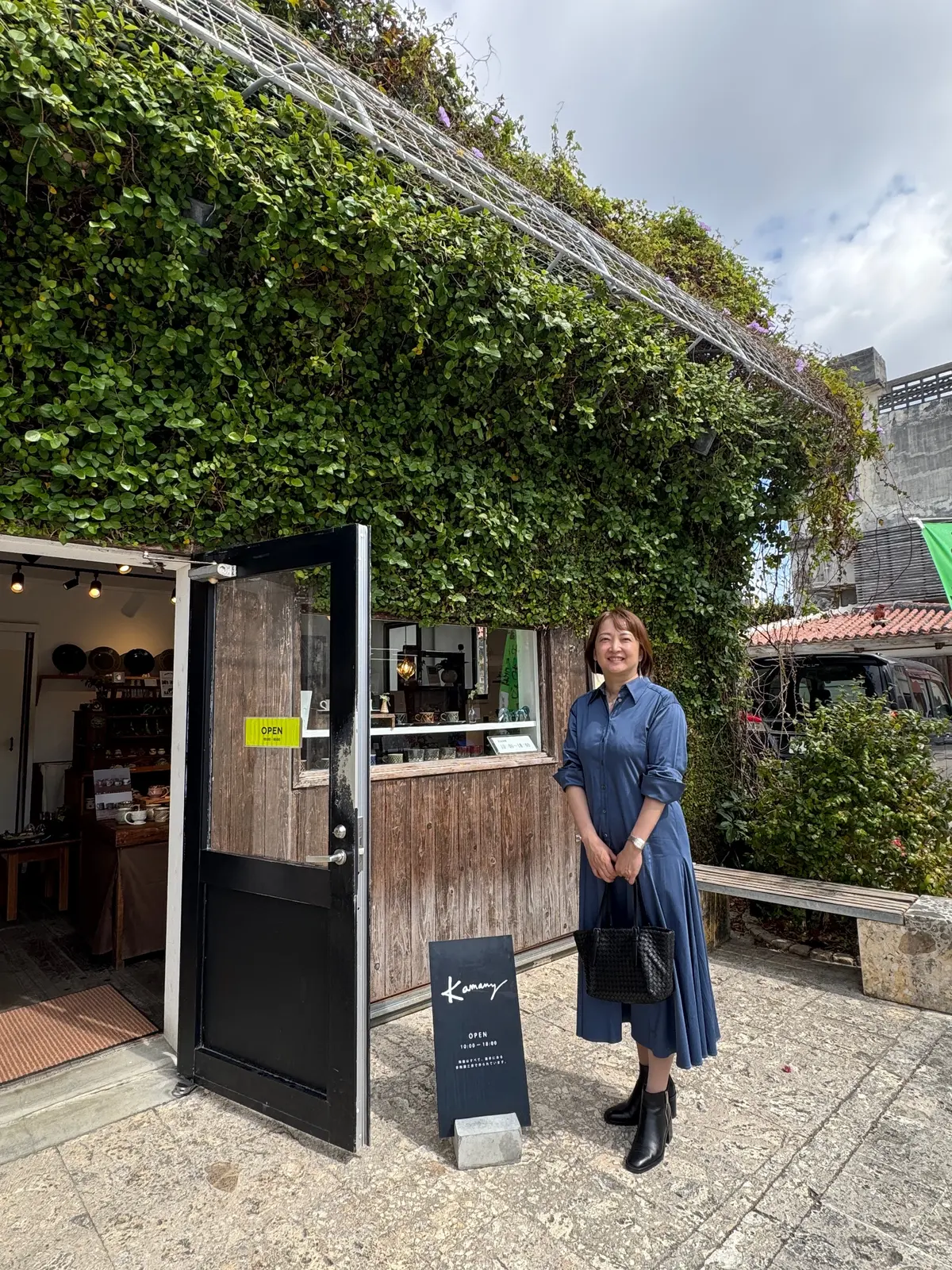 壺屋やちむん通り　Kamany 梅澤千佳子