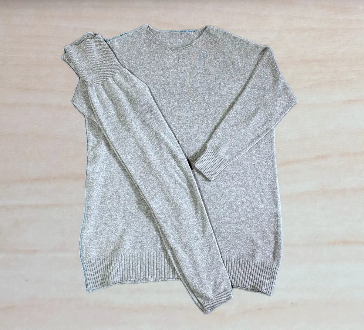 リエリィ　ナイトウェア　製品画像　全体　50代　更年期　肩こり　疲労