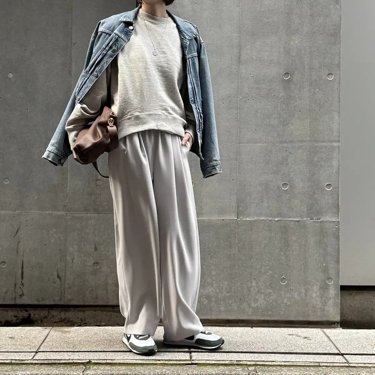 【50代 コーデ】所持率100%！スタッの画像_3