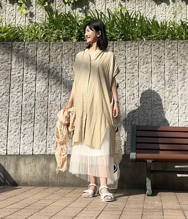 UNIQLOリネンブレンドロングシャツ　夏コーデ
