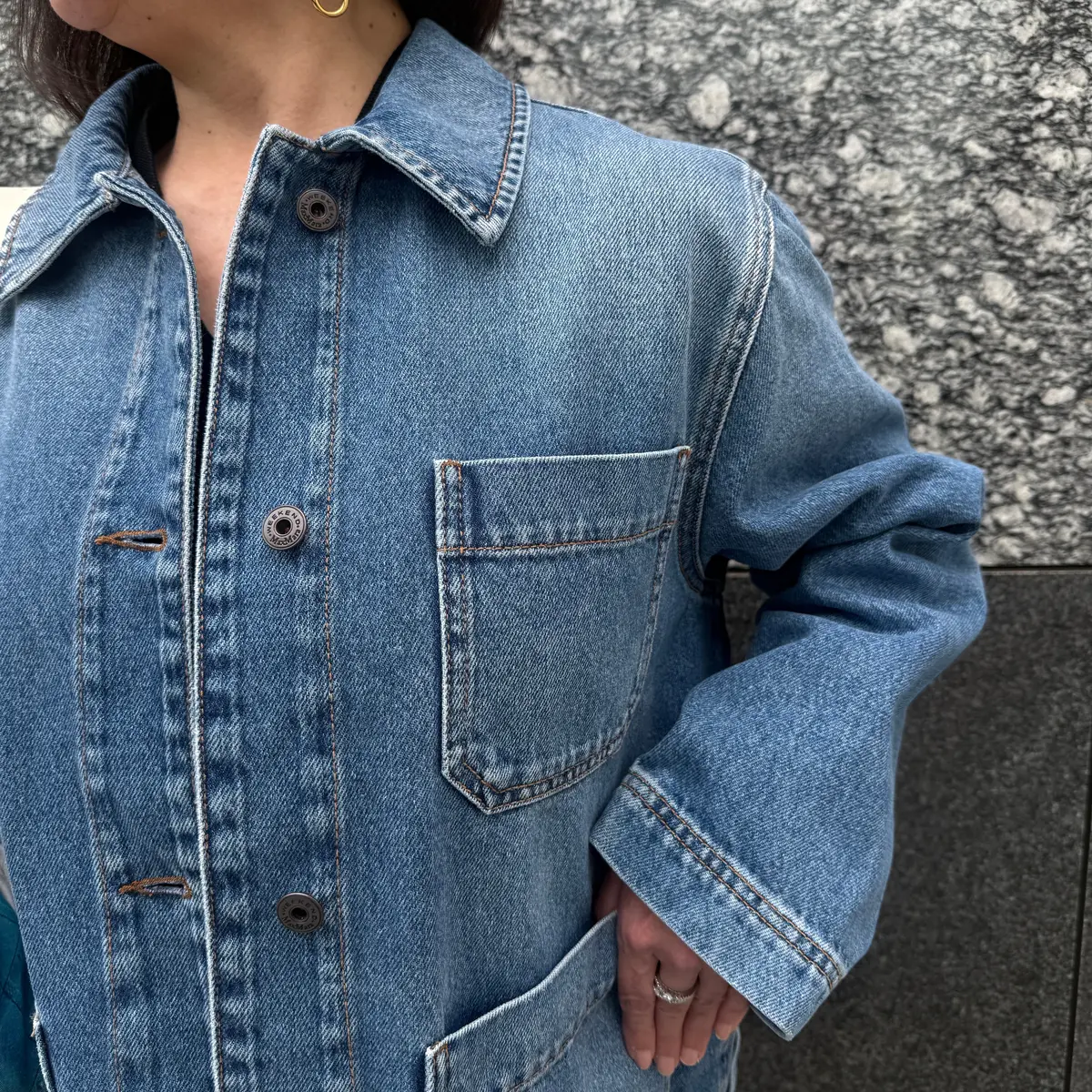 Weekend Max Mara デニムジャケット ￥80,300を着たF美