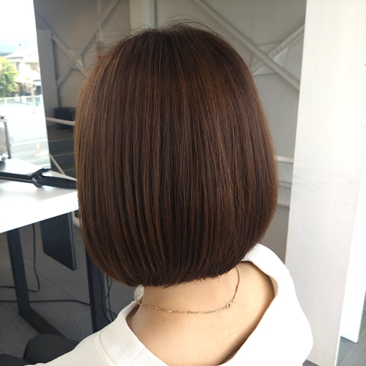 春ヘアにチェンジ。前下がりボブで軽やかにの画像_2