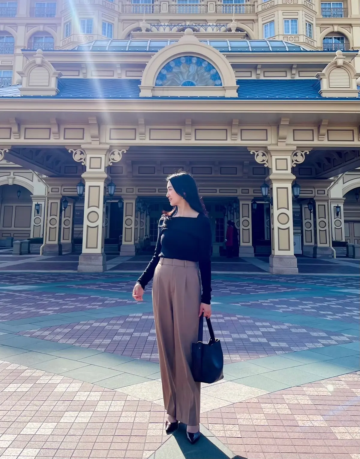 ユニクロ「タックワイドパンツ」で楽しむ の画像_3