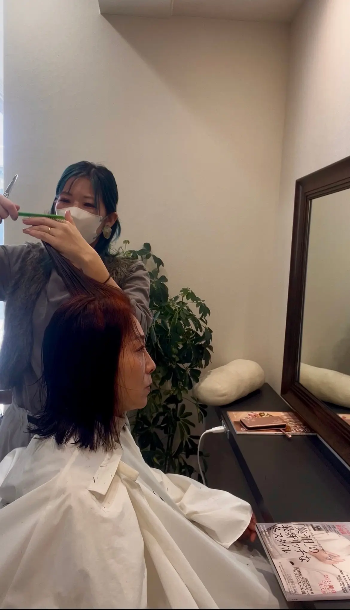 心も髪もリフレッシュ！ミディアムレイヤーの画像_7