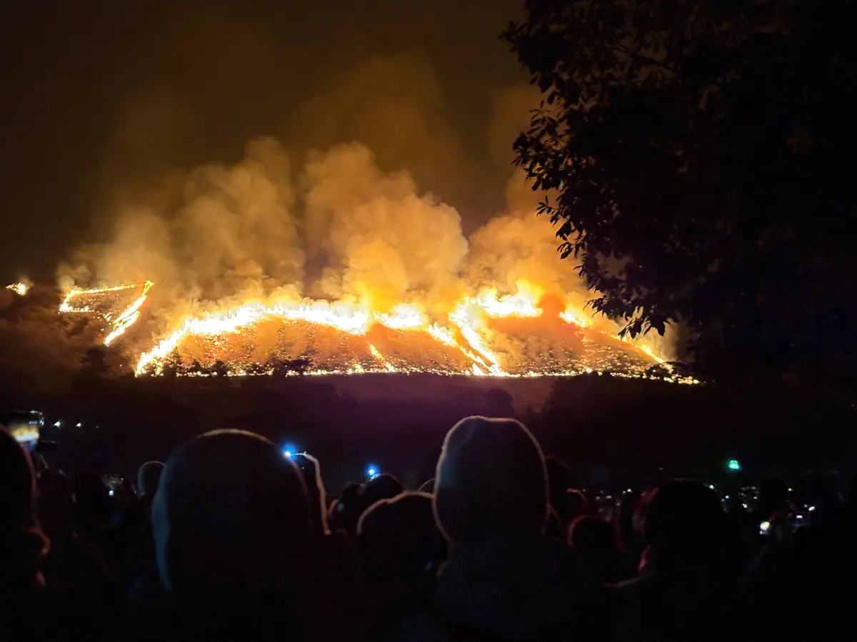 若草山焼き。冬の奈良に灯る、特別な夜の画像_10