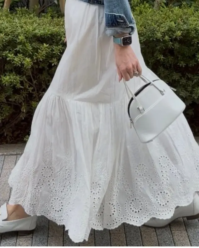 【春のデニムコーデ】40代の正解は「白」の画像_2