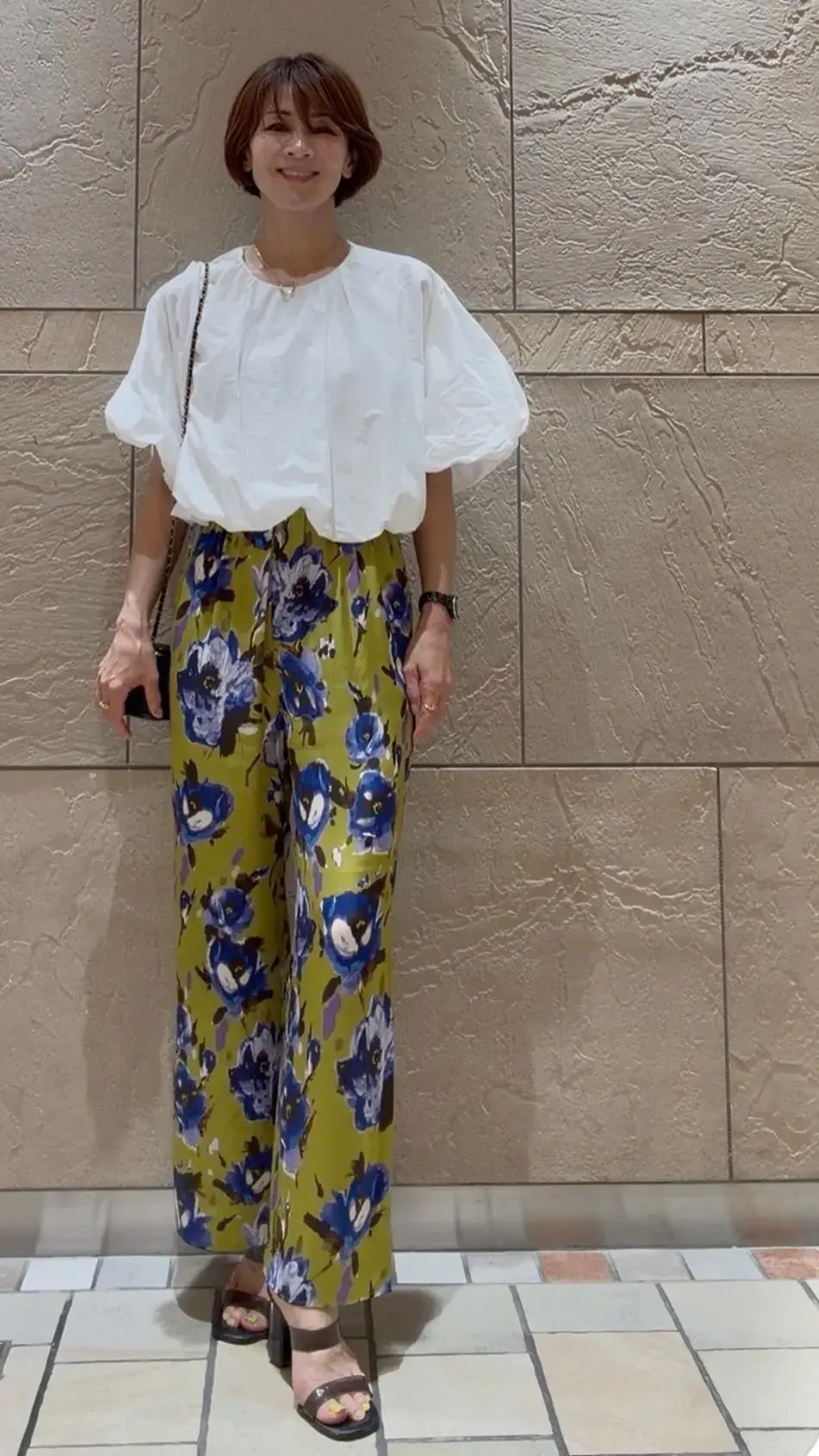 ZARA　ブラウス　柄パンツ