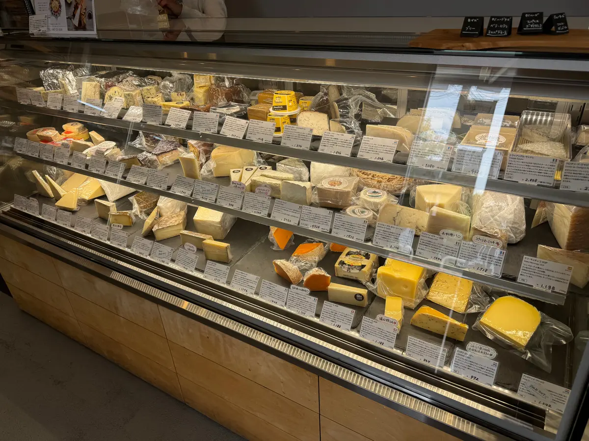 鎌倉の小さなチーズ専門店で見つけた、とっの画像_3