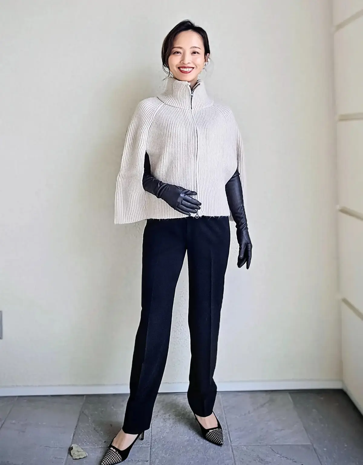 ZARA ロンググローブ愛用 エクラ華組  大岩三智子さん