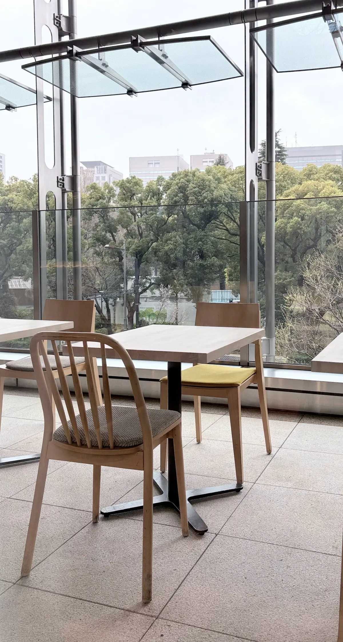 GUスカートブーツで日比谷ビストロの画像_1