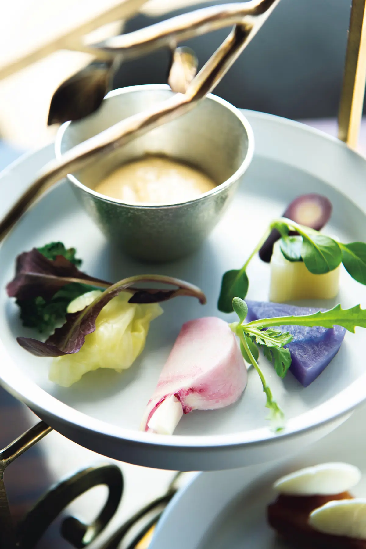 野菜はセイボリーを手がける小島景シェフが、地元・鎌倉で毎朝仕入れてくる新鮮なもの