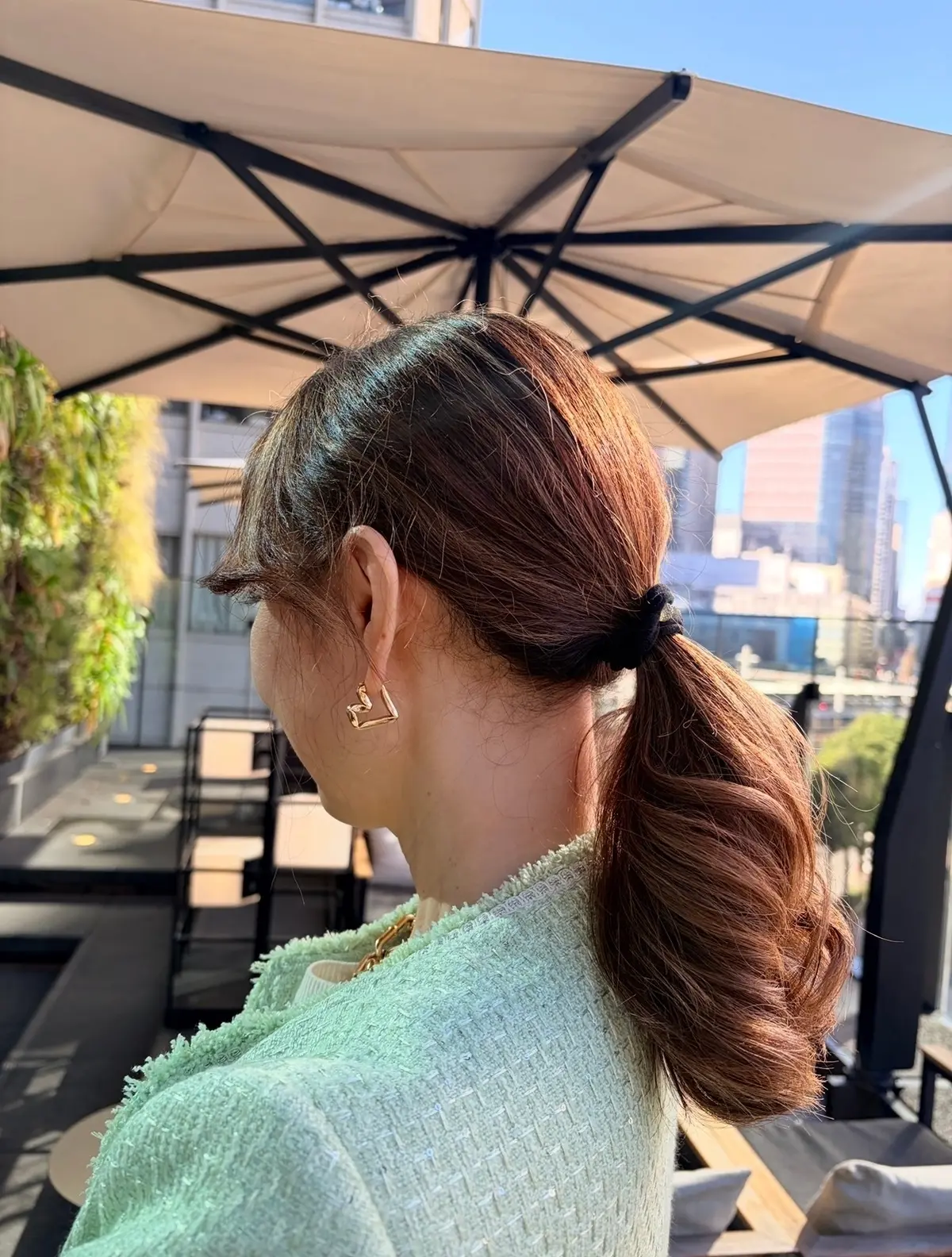 春らしい“デニム×ジャケット”でアラフィの画像_10