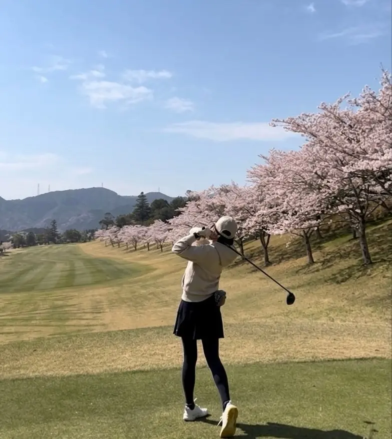 桜満開のお花見ゴルフを満喫🌸の画像_3