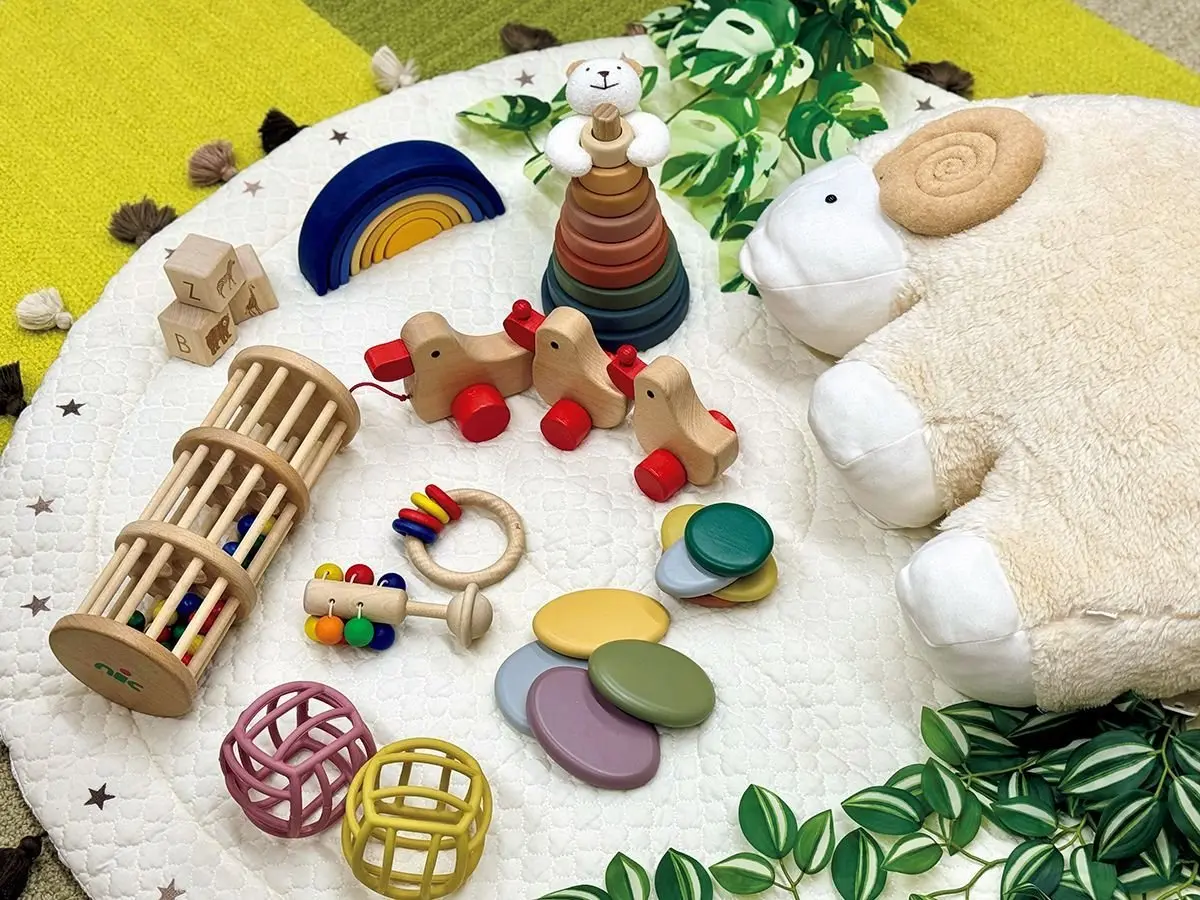 携わっている産後ケア施設の玩具。「赤ちゃんたちの笑顔やママたちのホッとした表情に触れる瞬間は、癒しと幸せを感じるひとときです」。
