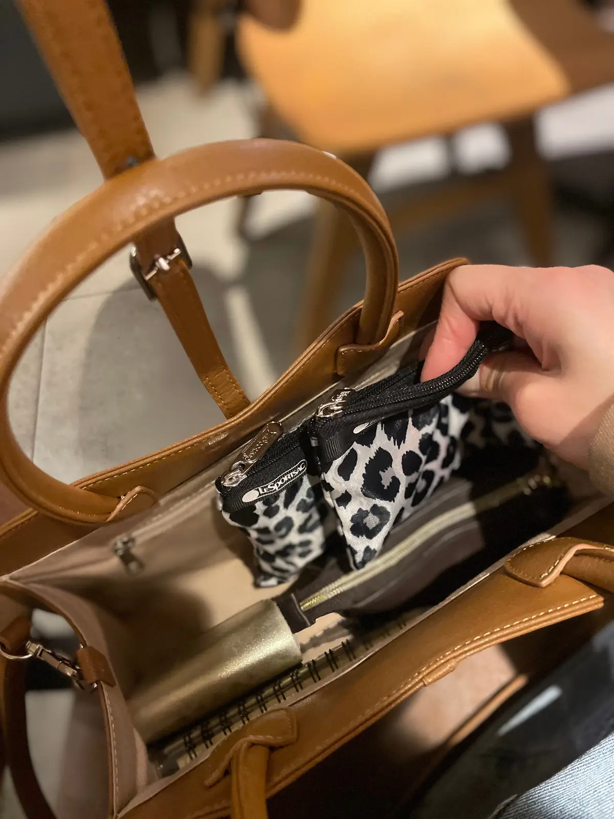 エクラ４月号。レオパード柄が可愛いレスポの画像_5