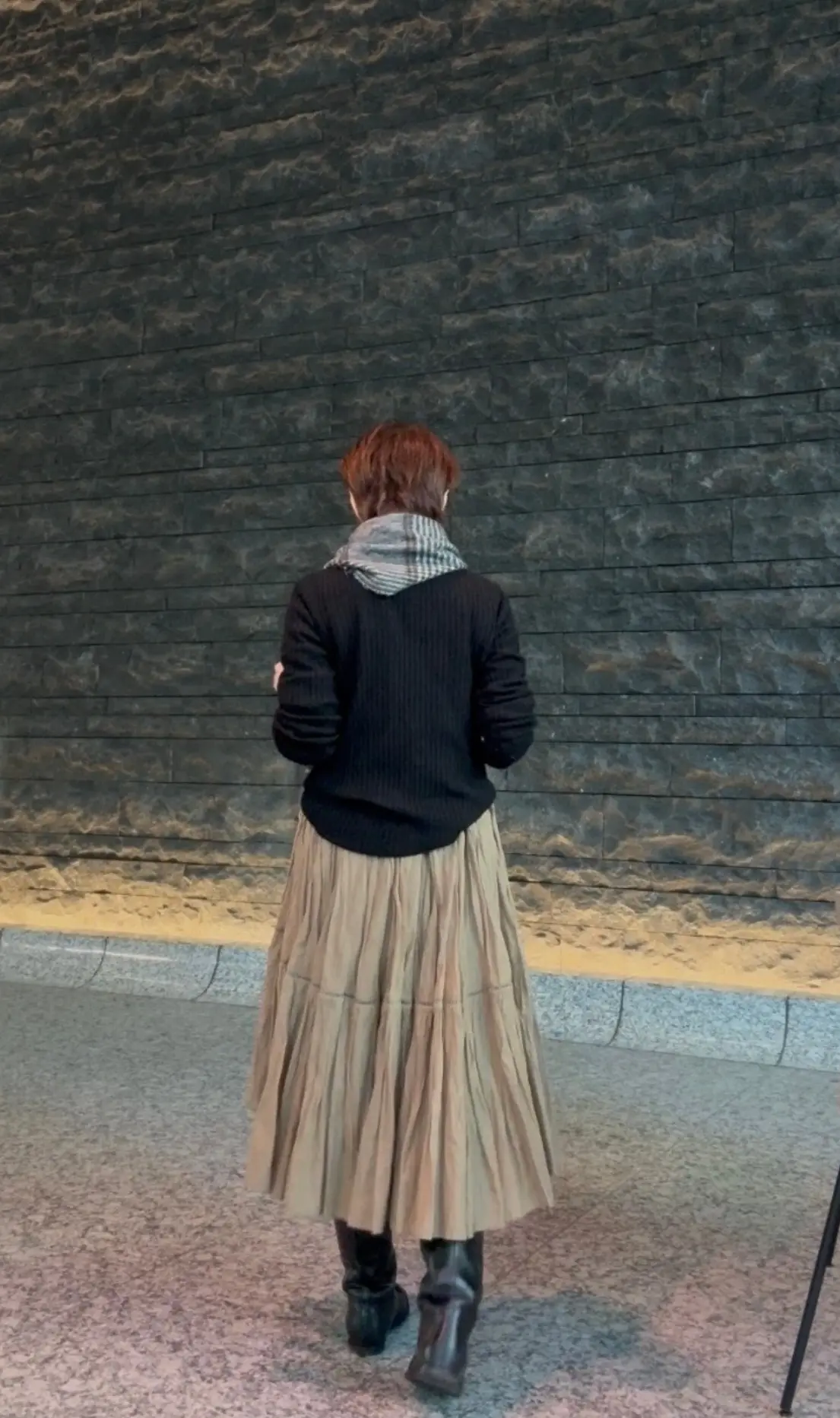 ブラックベースで春へシフト　　大人のワンの画像_5