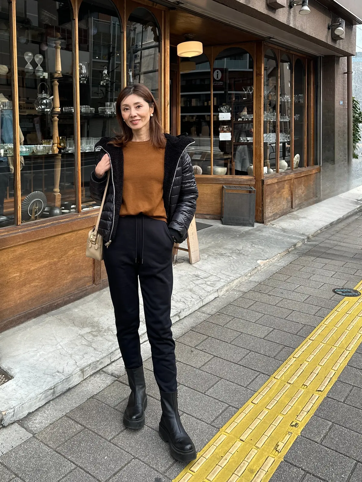 『UNIQLO』のメリノクルーネックセーの画像_4