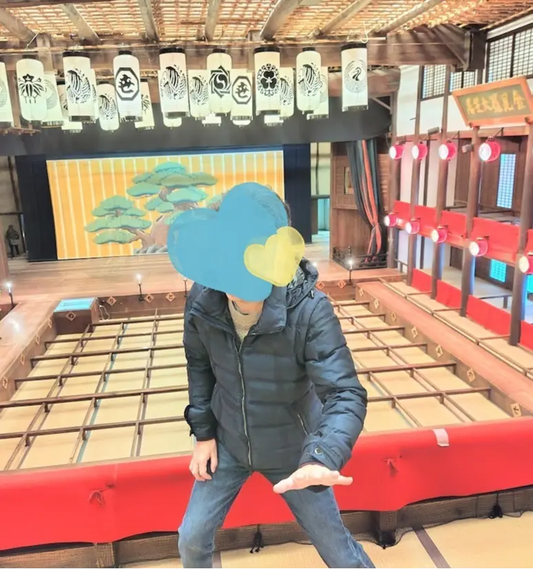 金丸座の愛称で親しまれている、旧金毘羅大芝居