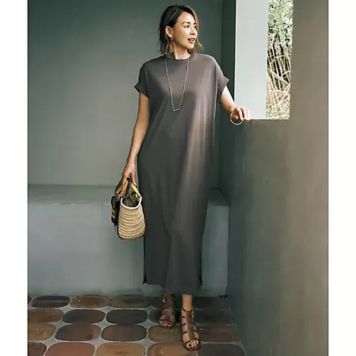 ADAWAS×eclat 【別注】接触冷感ワンピース ￥26,400