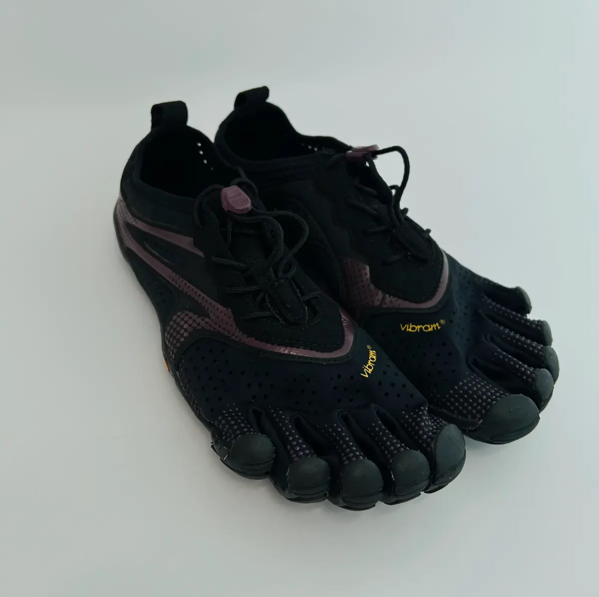 ビブラム ファイブフィンガーズの5本指の靴　エクラ編集部員の偏愛名品図鑑 