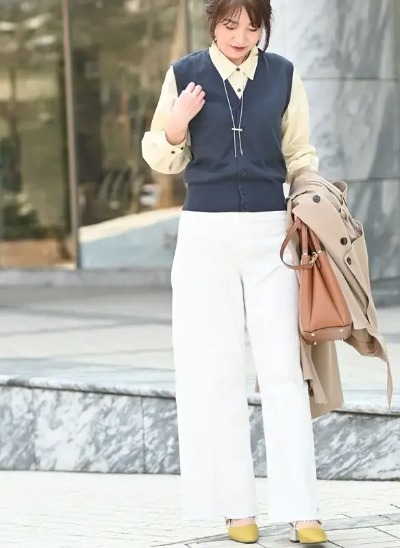 シャツ　ニットベスト