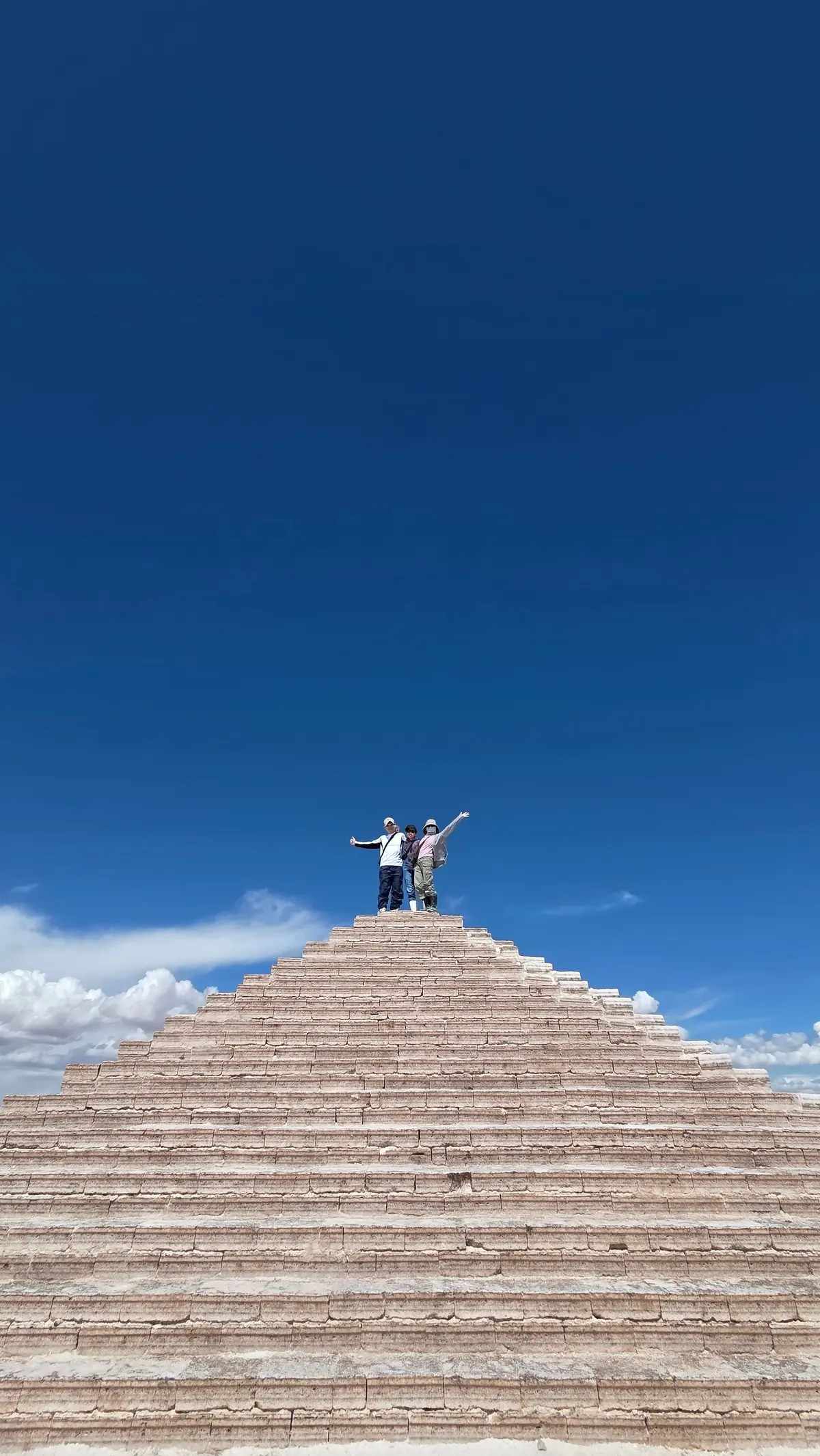 死ぬまでに見たい絶世ベスト3常連のウユニの画像_12