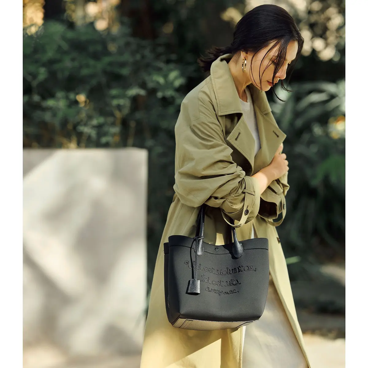 A.D.M.J.×éclat マジックライト®コード 刺繡トート25cm