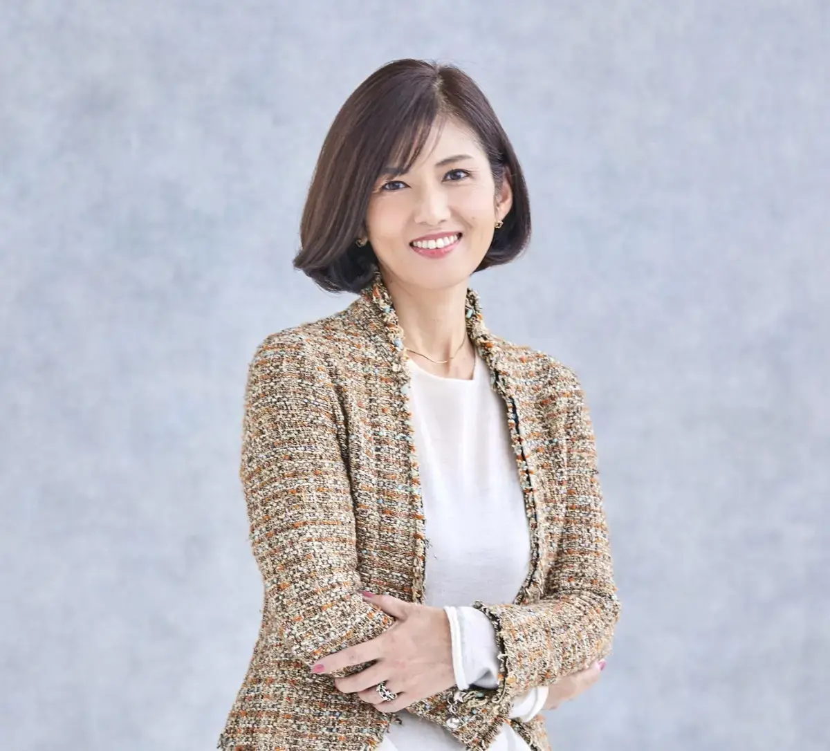 秋の髪型は上品なツヤ感をプラス。秋服に似合う「大人のボブヘア」3選