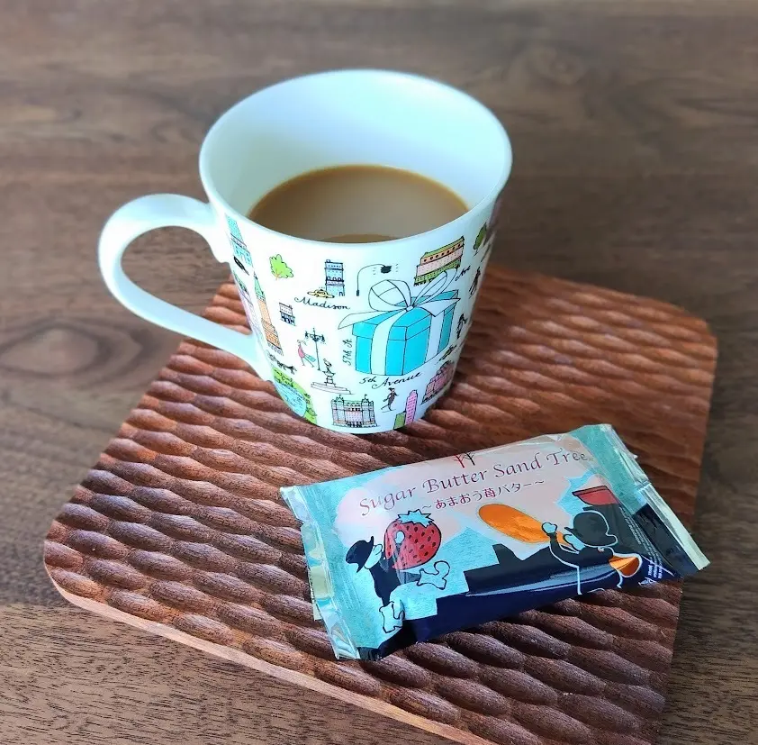 あまおう苺バターシュガーバターサンド　博多限定品