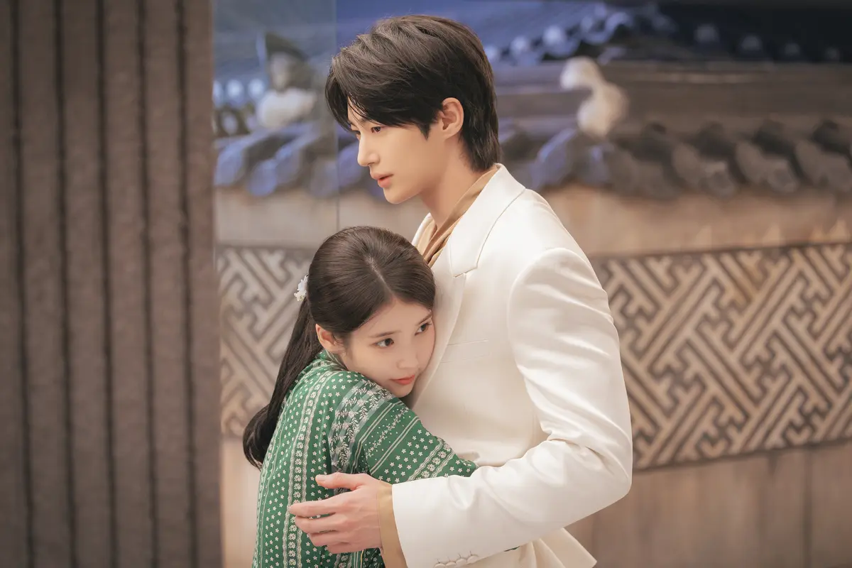 韓国ドラマ　Disney+ (ディズニープラス)　『21世紀の大君夫人』ディズニープラス スターで4月10日(⾦)より独占配信　© 2026. MBC. All Rights reserved.