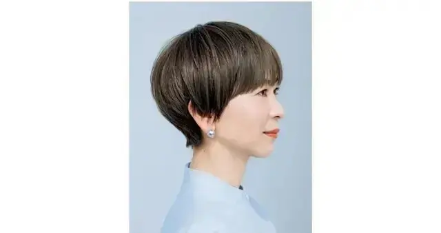 根元白髪が気にならない重めの「マッシュショート」