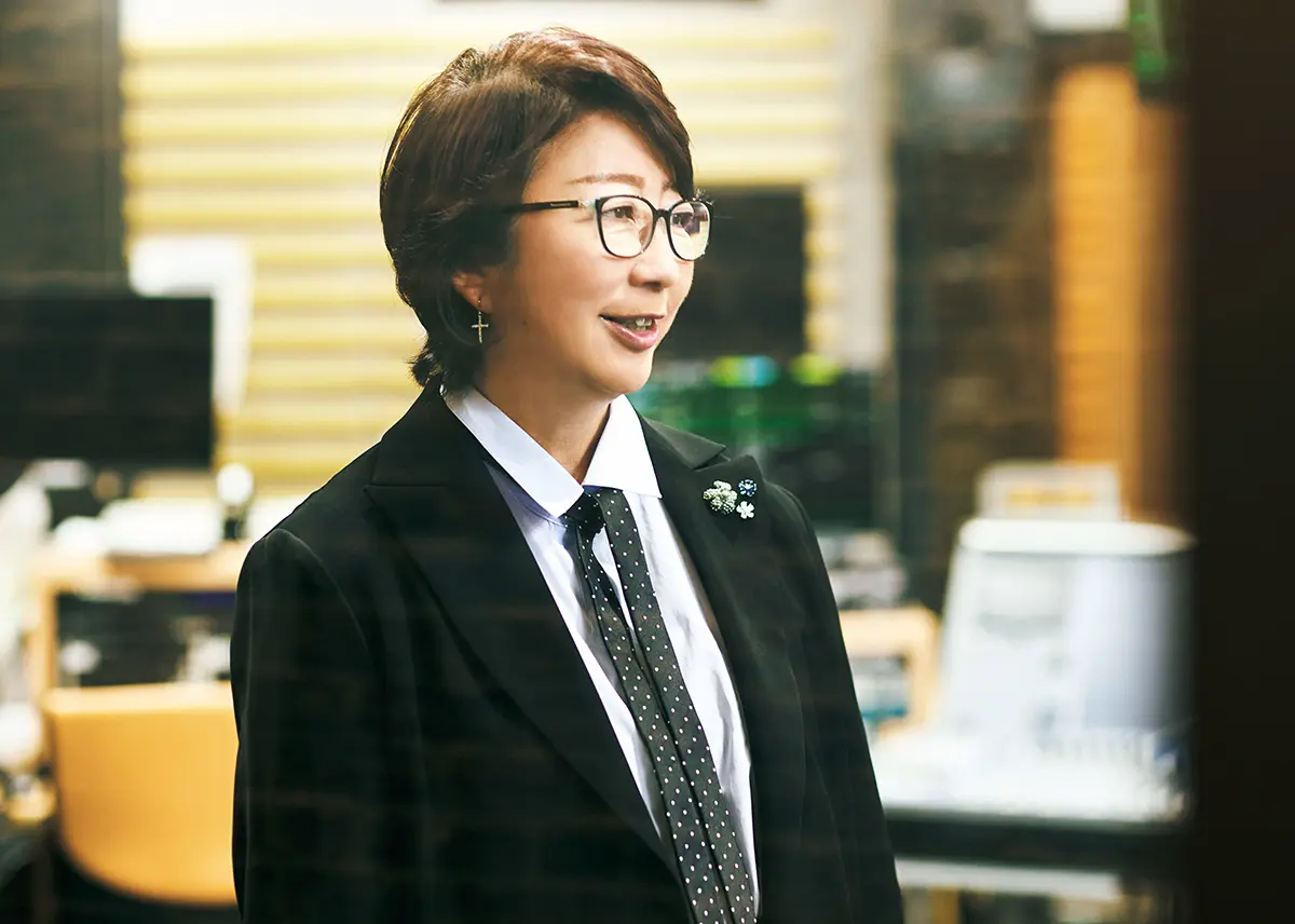 檜原麻希さん　「一度に複数の料 理を、オーブン任せで作れます。子 育て中のかたにも、これから夫婦 ふたりの生活に戻るかたにも、きっと頼りになるはず」