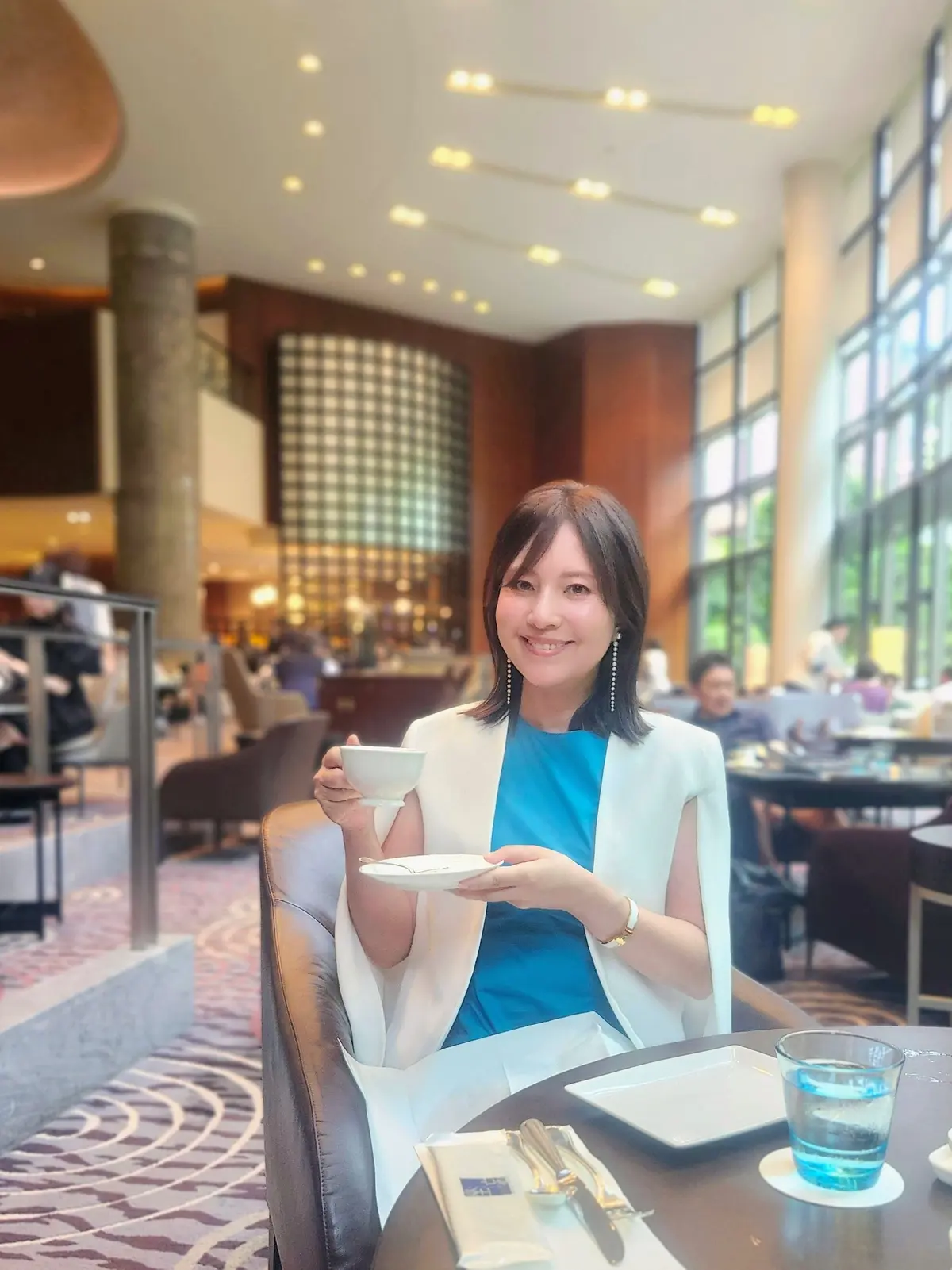 アフタヌーンティー、セルリアンタワー東急ホテル、坐忘、ホテルラウンジ、渋谷、アラフィフファッション、夏休み、お盆休み、40代ファッション、アンテプリマ、スタイルデリ、ZARA