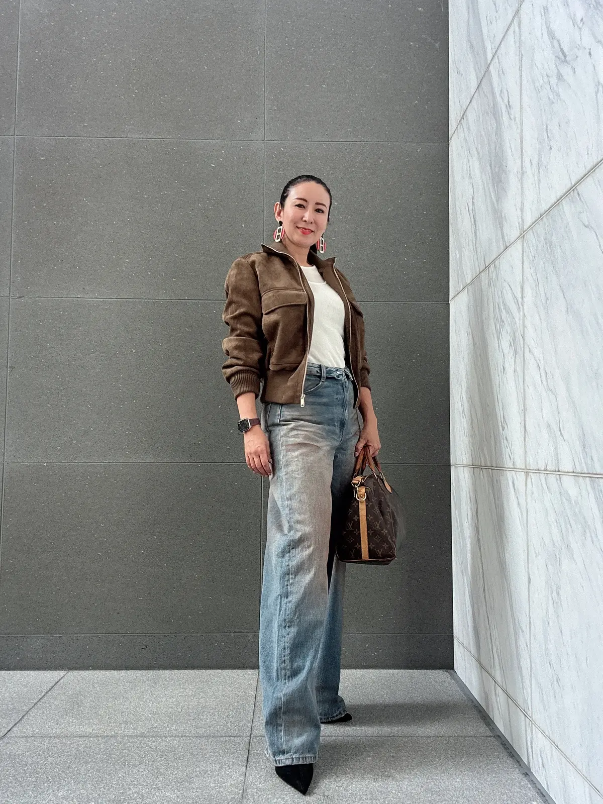 流行のデニムコーデを短めジャケットで♡の画像_1