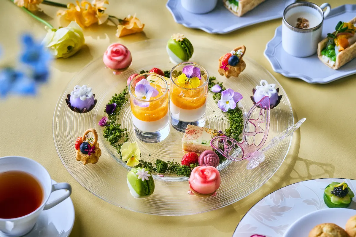 アフタヌーンティー　ザ・プリンスギャラリー　東京紀尾井町「All-Day Dining OASIS GARDEN」「Sky Gallery Lounge Levita」