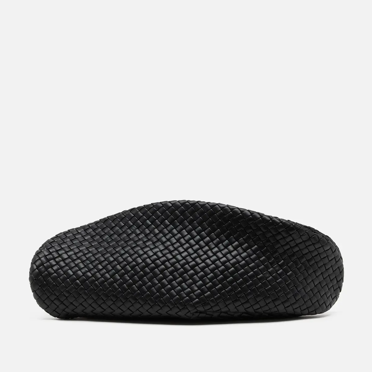 ボッテガ・ヴェネタ 新作クラッチバッグ　オンダ　黒