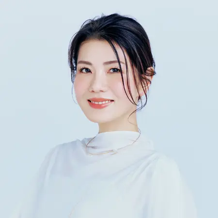 エクラ 華組 小泉雅恵さん