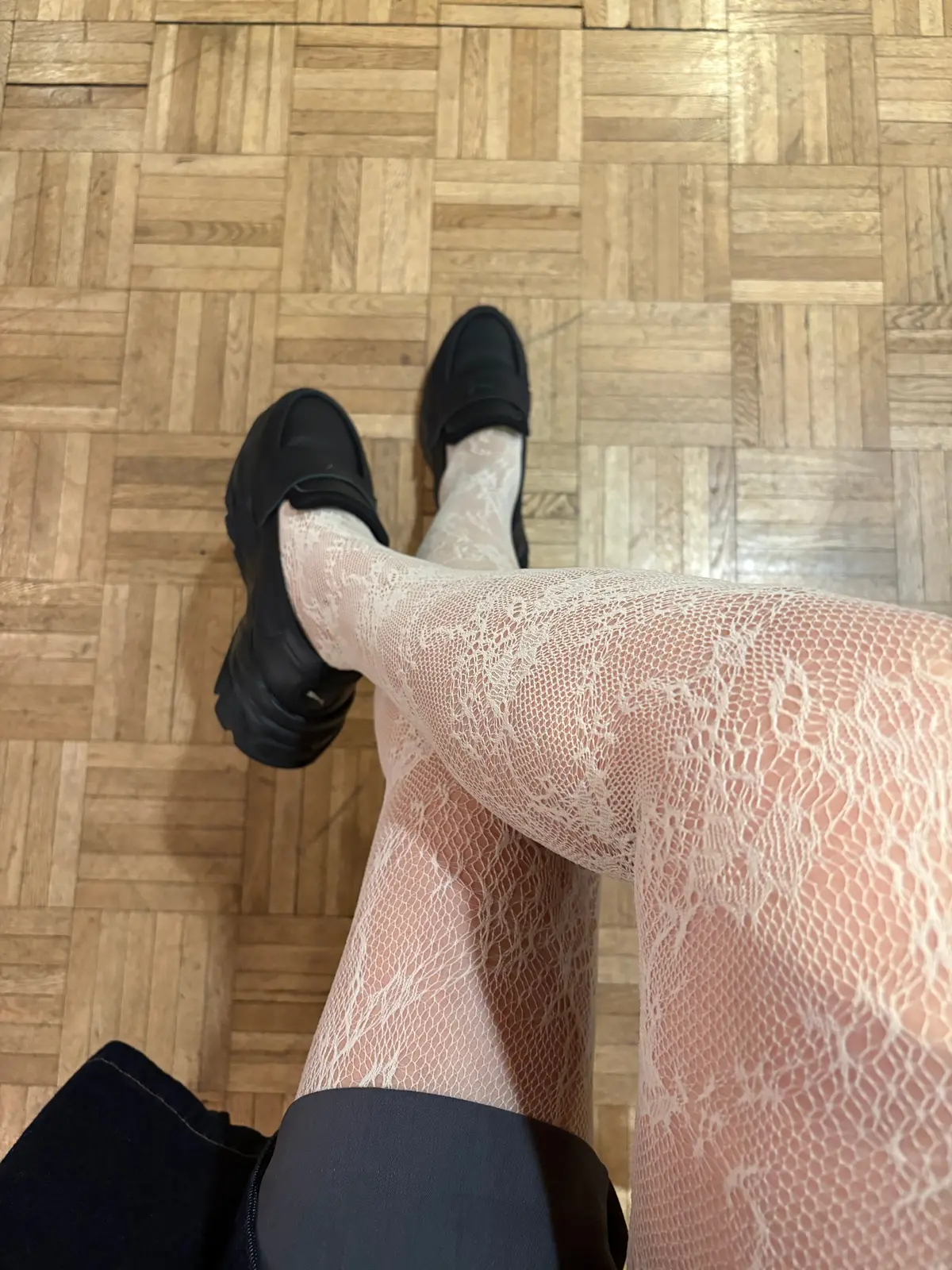 レースタイツ　スニーカーローファー