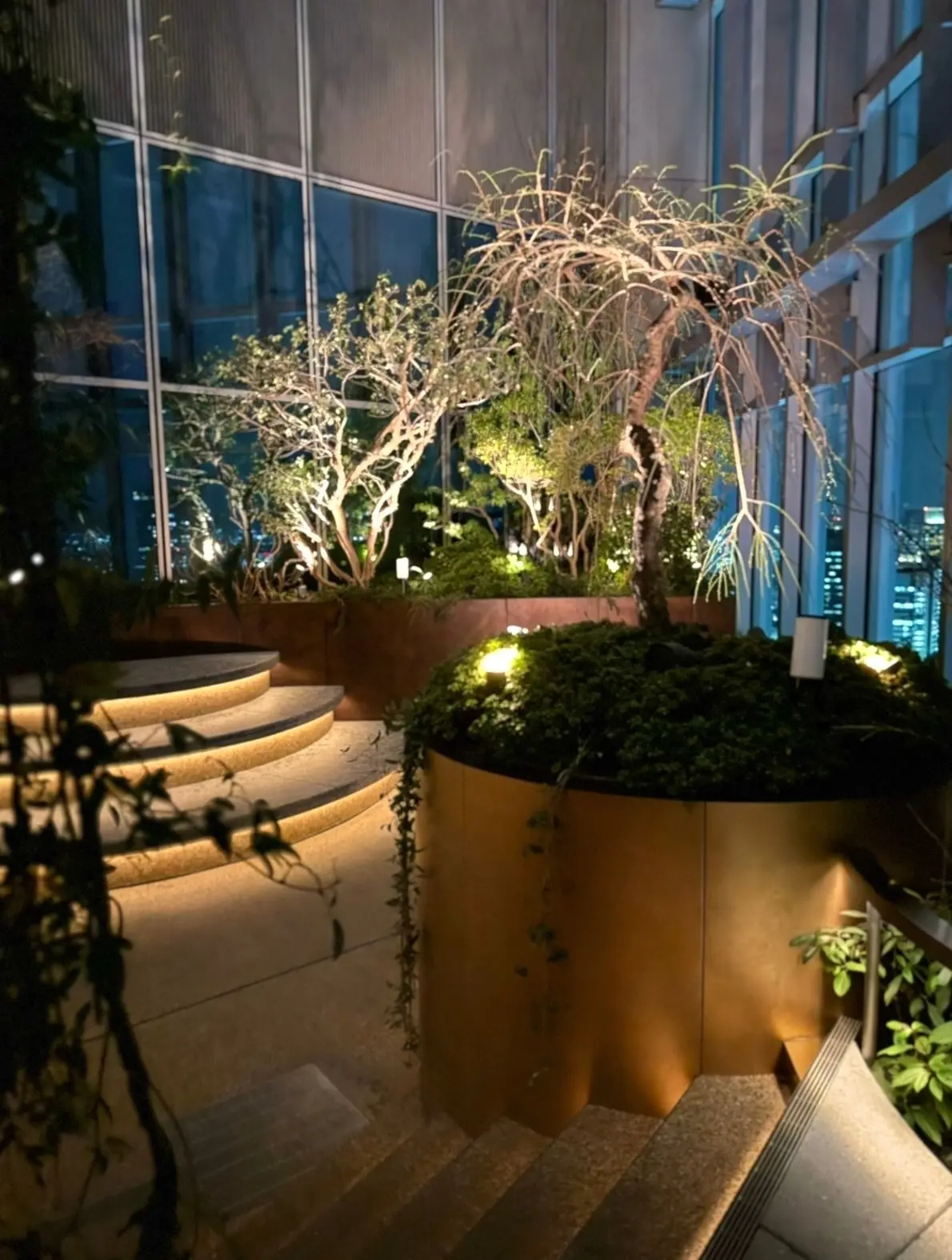 NEWoMan高輪28階の空中庭園は美しの画像_6