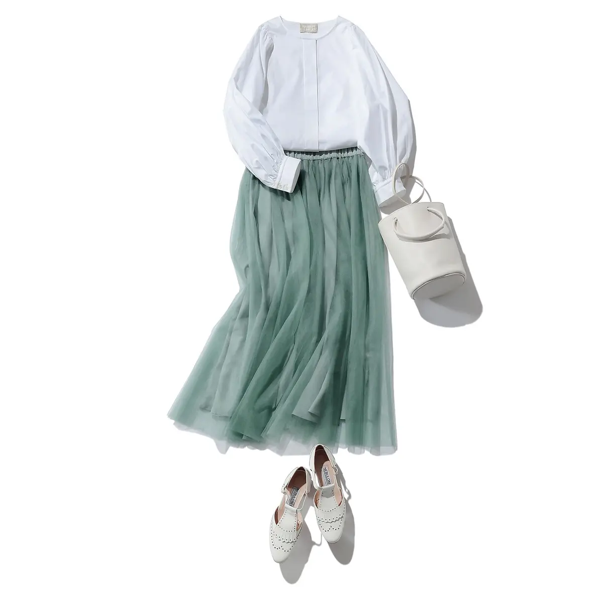 きれいめカジュアルもお手のもの！「E bの画像_8