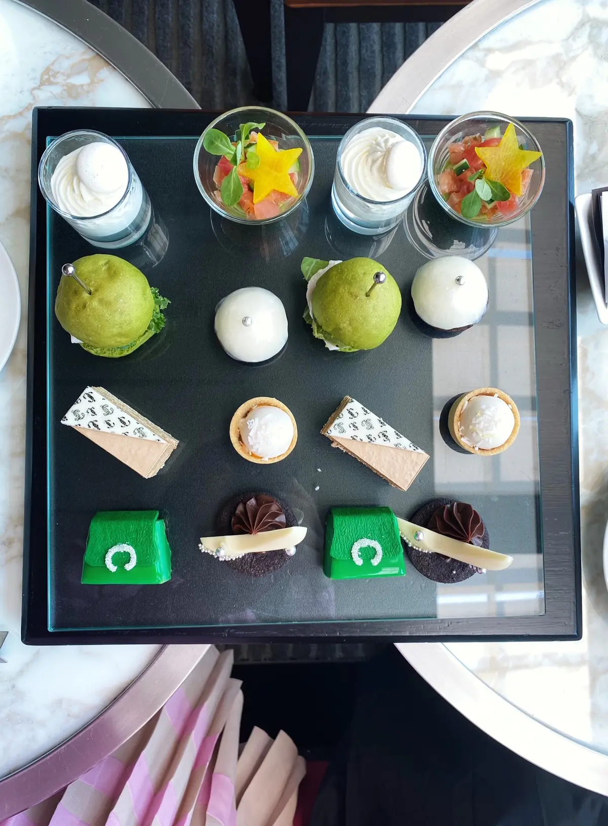 ピンクワンピでコンラッド 「JIMMY の画像_8