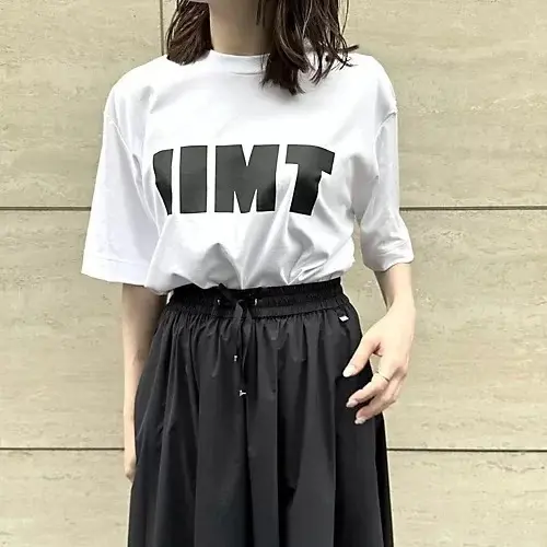 【50代 ファッション】体型カバーも叶うの画像_4