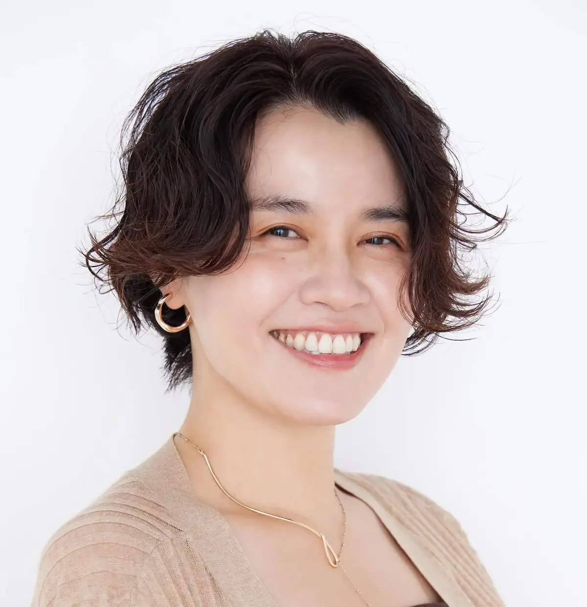 【40代・50代に人気のヘアスタイル・髪型カタログ】秋の髪型どうする？おばさんぽくならない！ショート・ボブ・ミディアム・ロング別ヘアスタイル