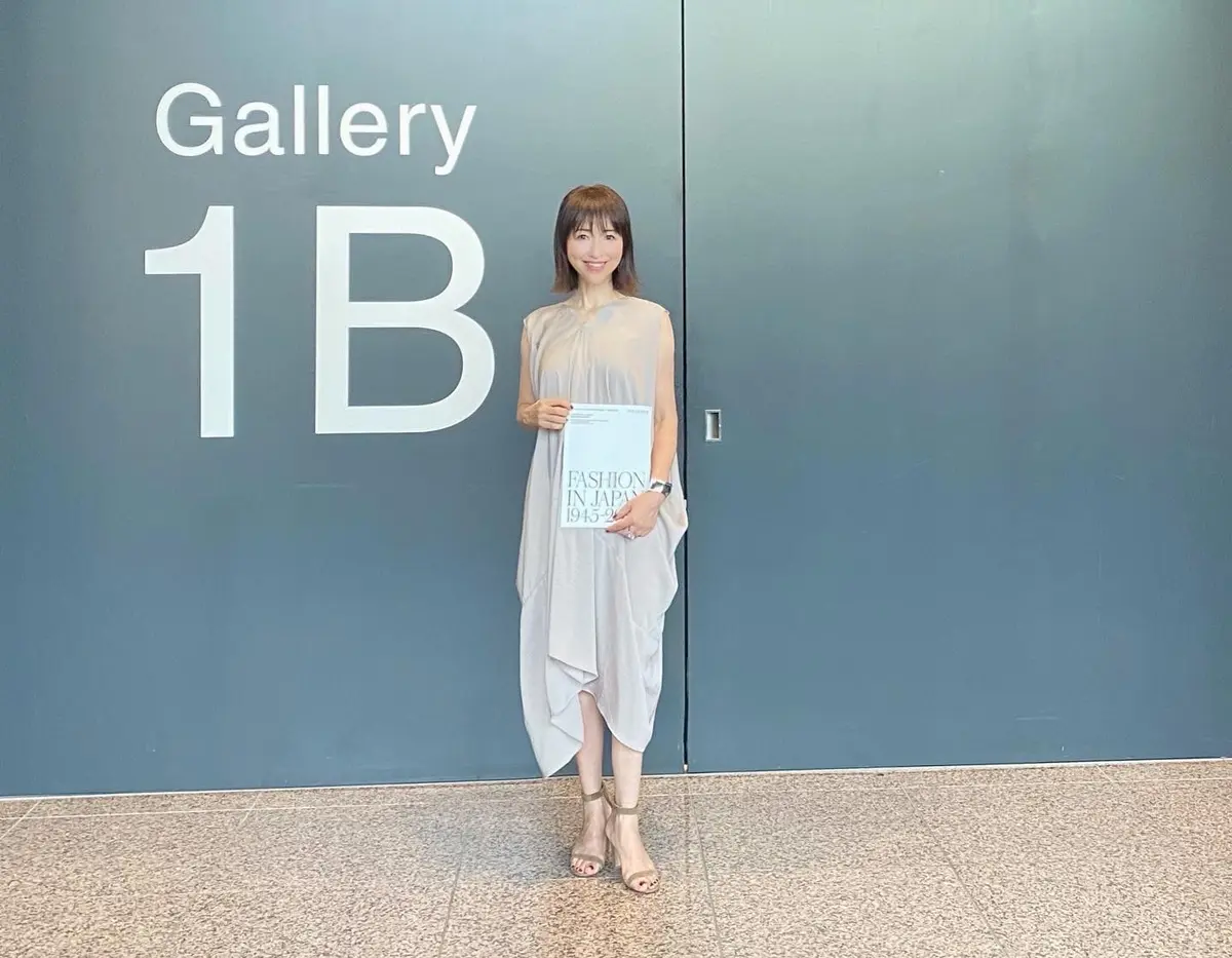 大のお気に入りワンピで国立新美術館への画像_7