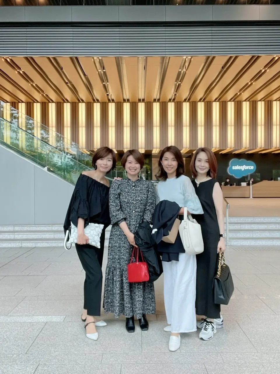 丸の内で華組同期ランチ会の画像_4